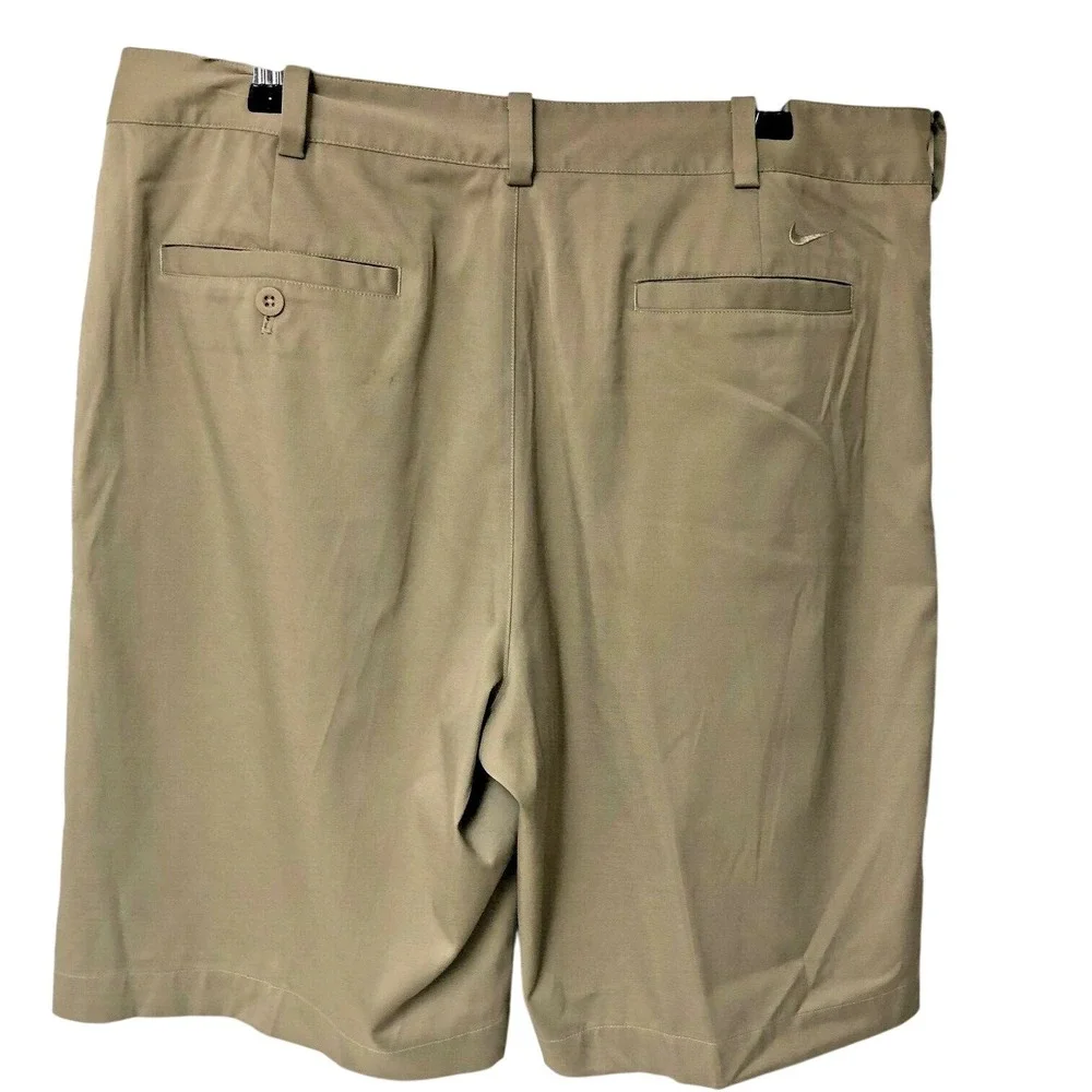 Nike Golf Shorts Dri Fit Performance Wrinkle Stain Resistant Mens 35 Tan‎ 36